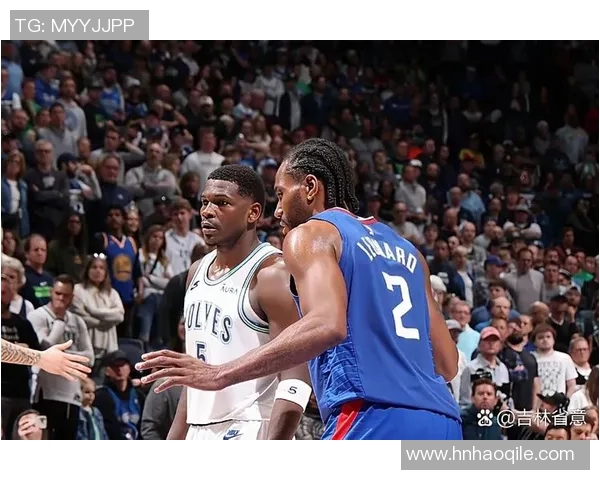 东西部巨星对轰！字母哥29+10迎战爱德华兹，雄鹿主场能否复仇森林狼？